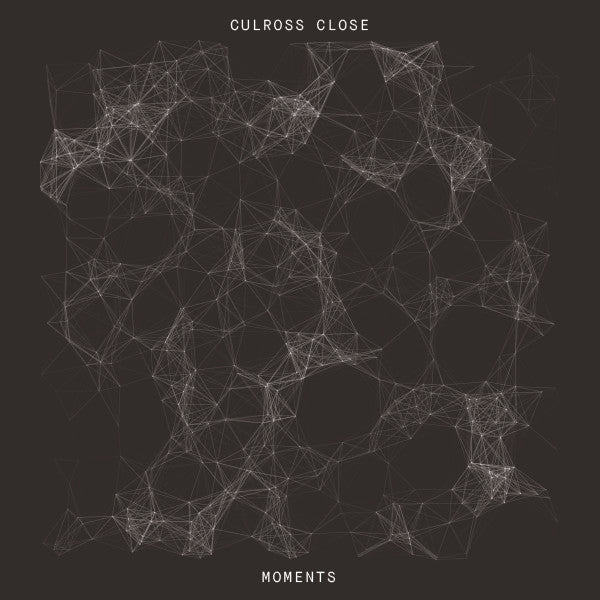 Culross Close – Moments (7", Esencia, 2018) Front Cover