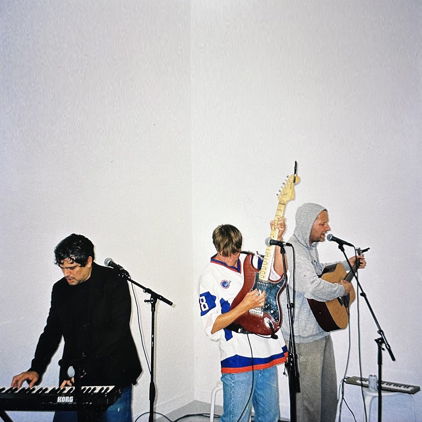 World Gym – Beau Travail (LP, Public Possession, 2024) Front Cover