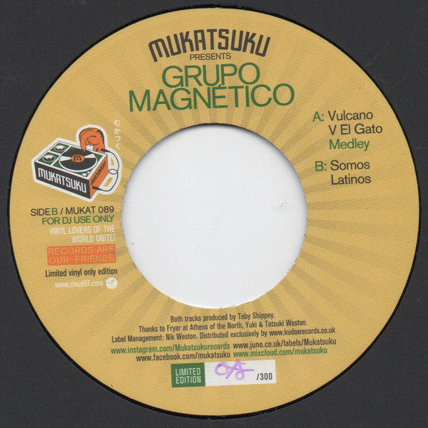 Grupo Magnético – Vulcano V El Gato (7", Mukatsuku Records, 2023) Front Cover