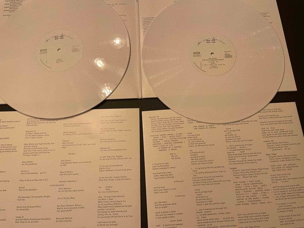 Bon Iver – Bon Iver, Bon Iver (2xLP, White, Jagjaguwar, 2022) Back Cover