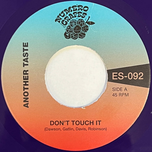 Another Taste  /  Maxx Traxx : Don't Touch It (7", Pur)