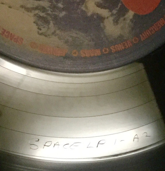 Space – Space (LP, KLF Communications, 1990) Image 6