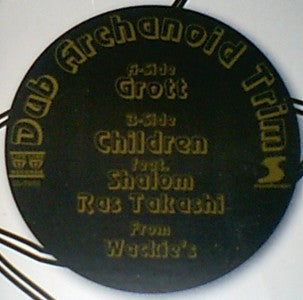 Dub Archanoid Trim – Grott (12", Life Line Records, 2003) Back Cover