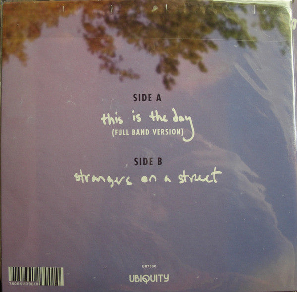 Mamas Gun – This Is The Day / Strangers On A Street (7", Ubiquity, 2026) Back Cover