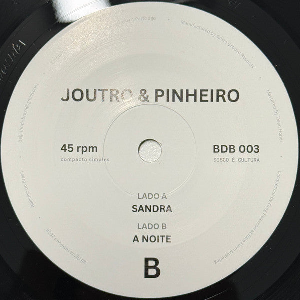Joutro & Pinheiro – Sandra (7", Beijinho do Brasil, 2026) Back Cover