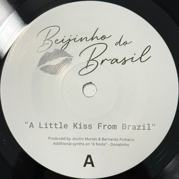 Joutro & Pinheiro – Sandra (7", Beijinho do Brasil, 2026) Front Cover