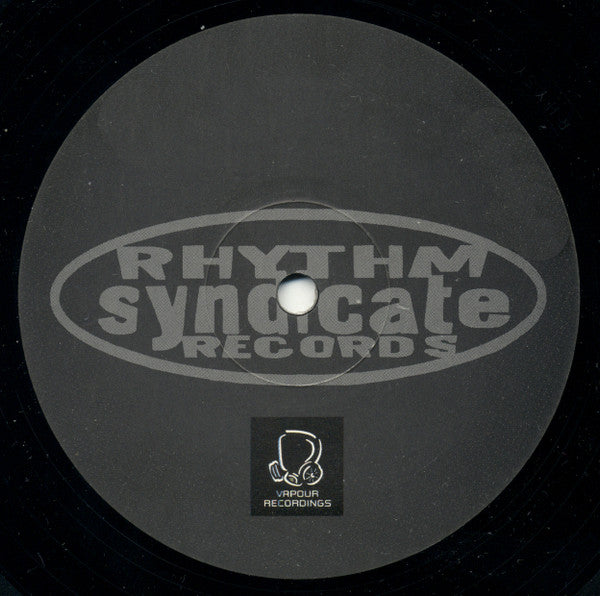 Ocean Wave – Ocean Wave EP (Voyager Remixes) (12", Disc Three, Rhythm Syndicate Records, 2000) Image 4