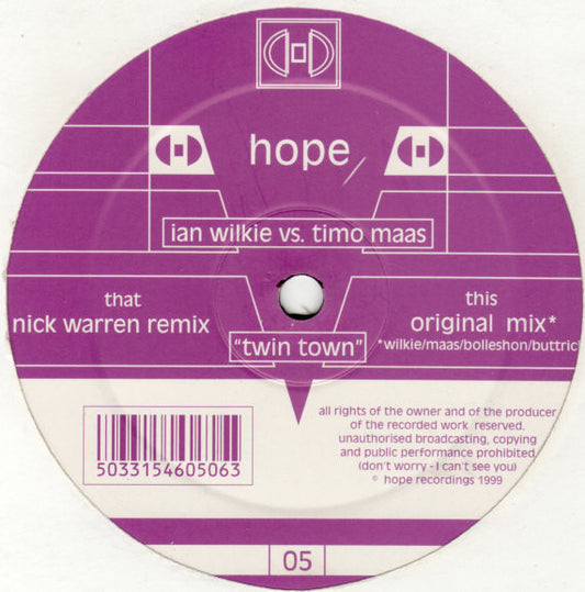 Ian Wilkie Vs. Timo Maas – Twin Town (12", Hope Recordings, 1999) Front Cover