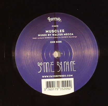 Bonnie Banane – Muscles (7", Favorite Recordings, 2013) Back Cover