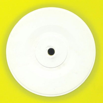 Chihuahua On Acid – Chihuahua On Acid (7", Intrauterin Recordings, 2024) Back Cover