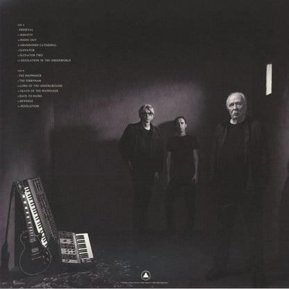 John Carpenter , Cody Carpenter , Daniel Davies – John Carpenter's Cathedral (LP, Sacred Bones Records, 2026) Back Cover