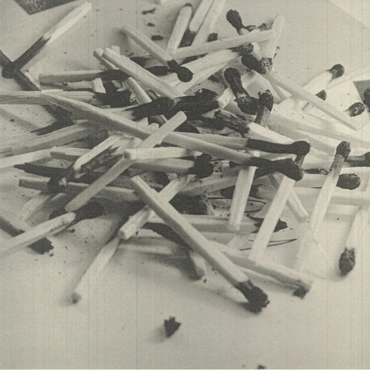 MM/KM – Ich Sehe Vasen (2xLP, The Trilogy Tapes, 2023) Front Cover
