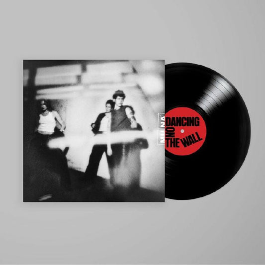 Muna – Dancing On The Wall (LP, Saddest Factory, 2026) Front Cover