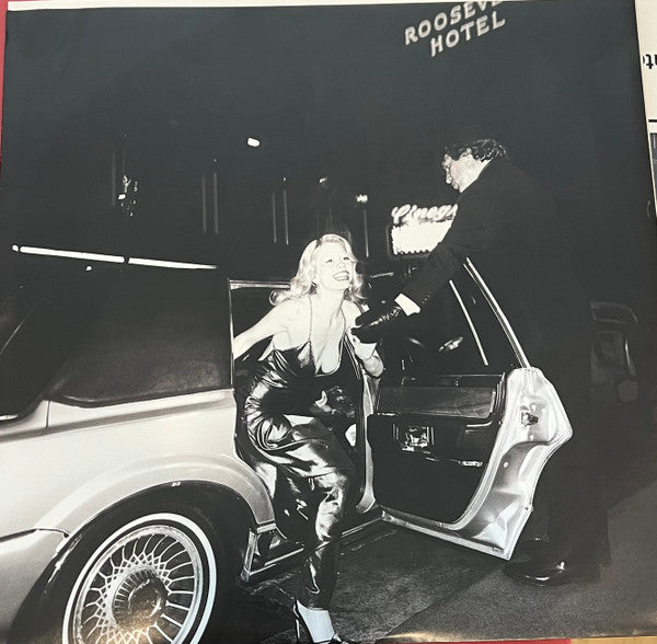 Tyler Bates Various – MaXXXine (Music From the Motion Picture) (2xLP, Red Glitter Transparent, A24 Music, 2024) Image 4