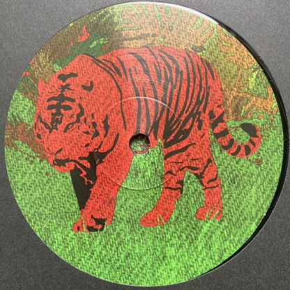 Komodo Kolektif - Sumantras (12") Invisible, Inc. Vinyl