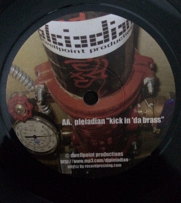 The Instrumental Ward / Pleiadian - Fluid / Kick In 'Da Brass (7") TSD Studios, Dwellpoint Productions Vinyl
